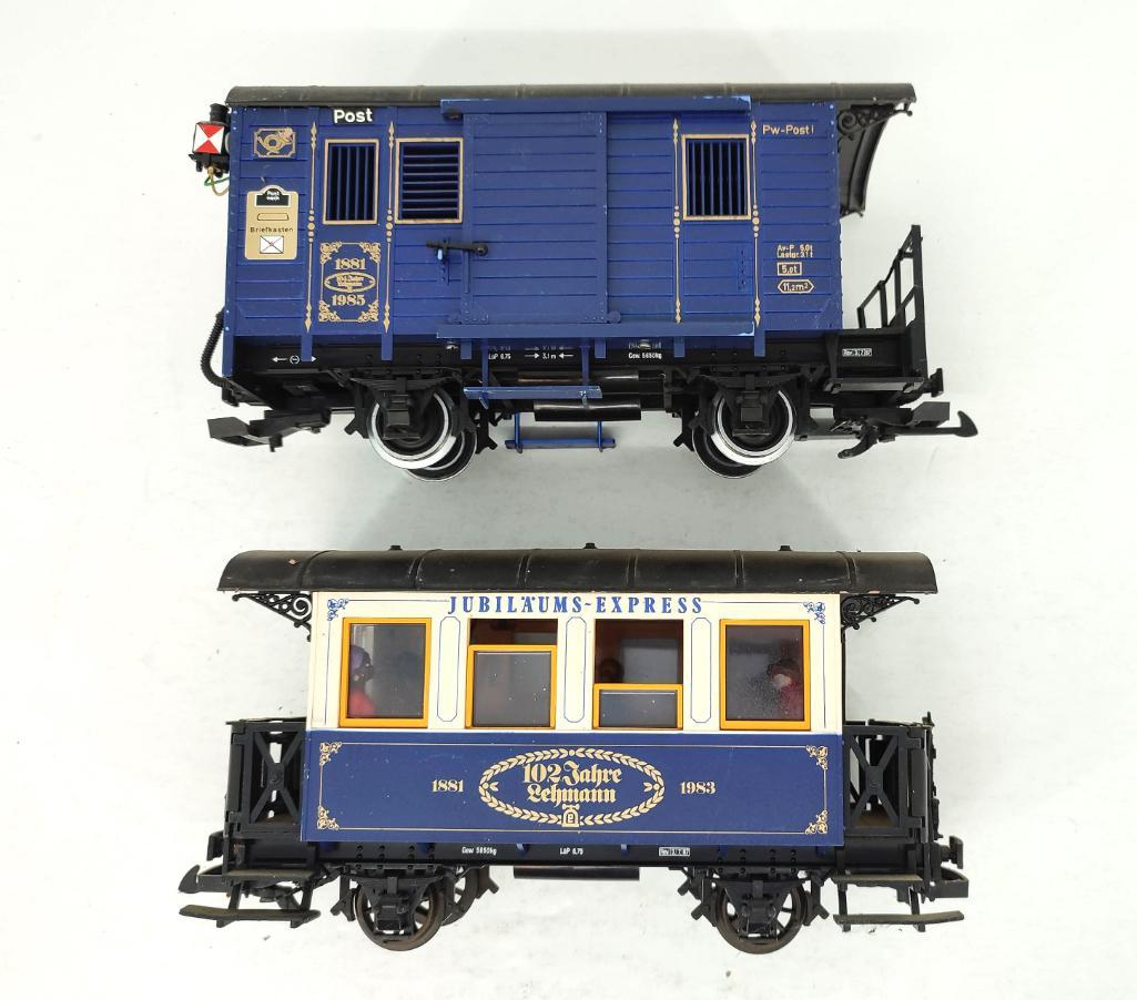 Sold at Auction: MTH 70' Streamlined C&O The Chessie Passenger Cars